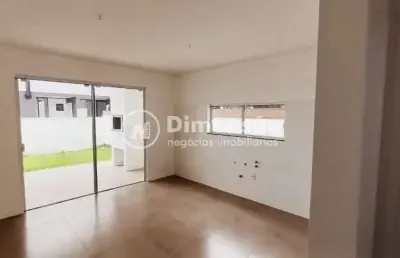 Casa nova em condomínio  na  cachoeira do bom jesus