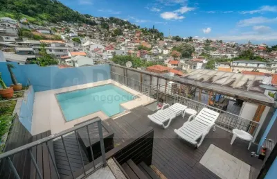 Agronômica - casa à venda com 4 quartos (suíte), piscina em florianópolis, sc