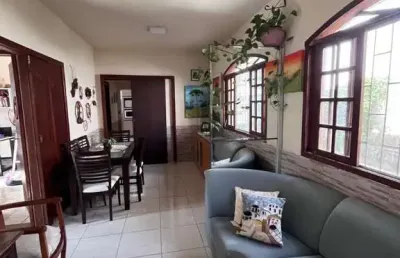 Casa com 4 quartos à venda na Rua Alba Dias Cunha, Trindade, Florianópolis