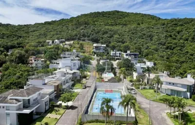 Terreno em condomínio fechado em florianópolis, no bairro córrego grande