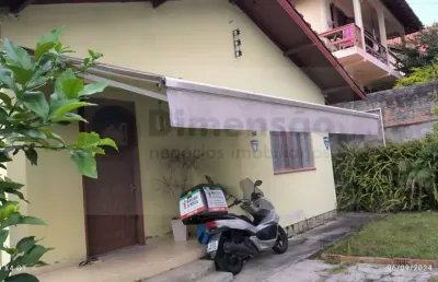 Casa com 4 quartos à venda na Rua Luiz Pasteur, Trindade, Florianópolis