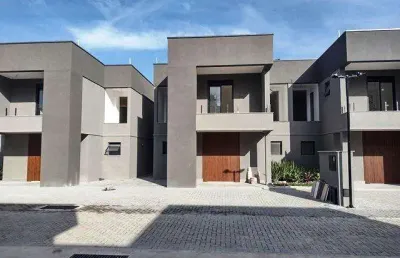 Casa em condomínio fechado com 4 quartos à venda na Barra do Sahy, São Sebastião 