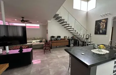 Casa à venda no condomínio portal dos bandeirantes - salto/sp