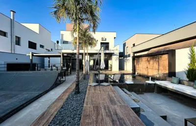 Casa à venda no condomínio portal dos bandeirantes - salto/sp