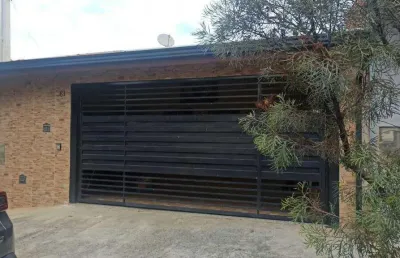 Casa em condomínio fechado com 2 quartos à venda na Rua Marcília Gotsfritz Soares, Jardim dos Tucanos, Indaiatuba
