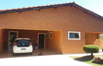 Casa a venda no condomínio haras de são luis salto - sp