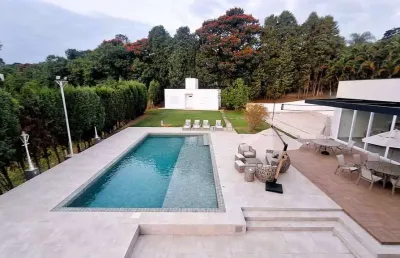 Casa á venda no condomínio city castelo com 3 quartos - itu/sp