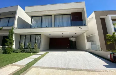 Condomínio duas marias - casa d10 casa muito elegante, com espaços generosos e com arquitetura moderna. projeto único e exclusivo. área social com vista total para jardim e piscina, espaços amplos e i
