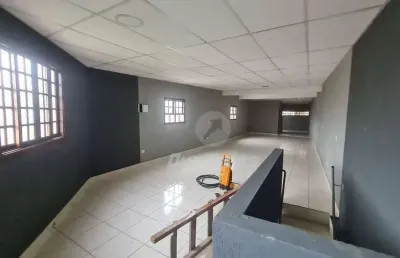 Sobrado com 3 dormitórios para alugar, 220 m² por r$ 3.500,00/mês - vila independência - mauá/sp