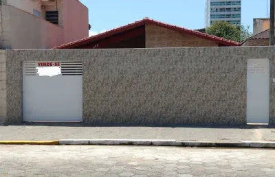 Casa com 3 quartos à venda na Avenida Presidente Costa e Silva, 51, Cidade Ocian, Praia Grande