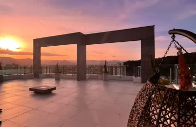 Apartamento semi mobiliado com lazer completo no boqueirão