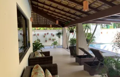 Linda casa no condomínio outeiro da glória porteira fechada