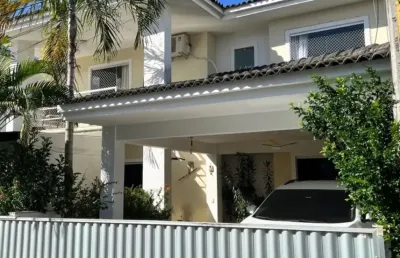 Casa em condomínio fechado com 4 quartos à venda na Rua Jovina Machado dos Santos, 1, Buraquinho, Lauro de Freitas