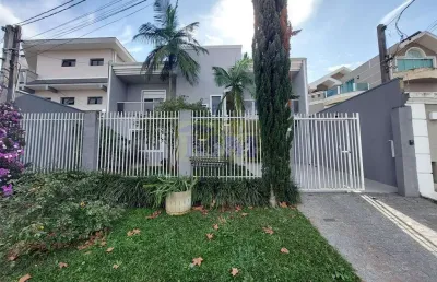 Sobrado com 3 suítes e 360 m² de terreno no pineville - pinhais/pr