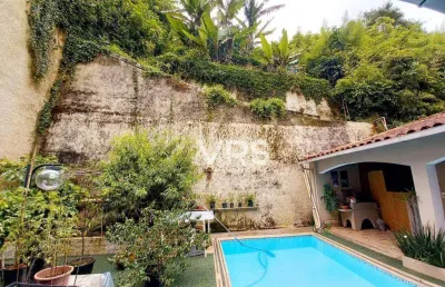 Casa com 3 dormitórios à venda, 287 m² por r$ 1.590.000,00 - várzea - teresópolis/rj