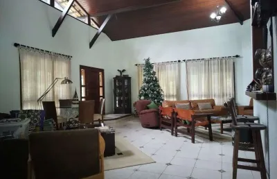 Casa com 3 dormitórios à venda, 350 m² por r$ 1.350.000,00 - vargem grande - teresópolis/rj
