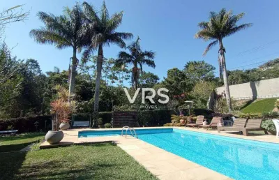 Casa com 5 dormitórios à venda, 269 m² por r$ 1.290.000,00 - albuquerque - teresópolis/rj