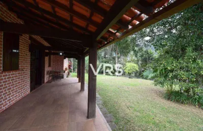 Casa com 4 dormitórios à venda, 234 m² por r$ 1.200.000,00 - granja guarani - teresópolis/rj