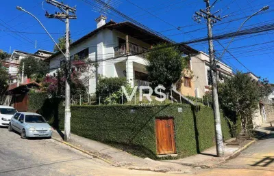 Casa com 3 dormitórios à venda, 288 m² por r$ 1.200.000,00 - várzea - teresópolis/rj