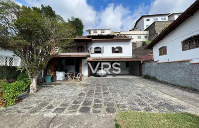Casa com 3 dormitórios à venda, 238 m² por r$ 1.300.000,00 - tijuca - teresópolis/rj