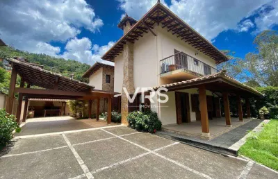 Casa com 4 dormitórios à venda, 440 m² por r$ 2.300.000,00 - parque do imbui - teresópolis/rj