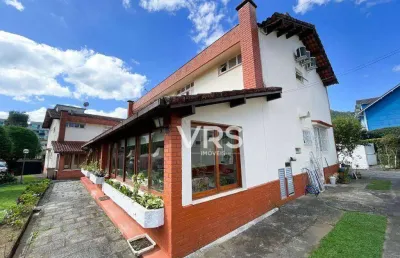 Casa com 3 dormitórios à venda, 105 m² por r$ 860.000,00 - alto - teresópolis/rj