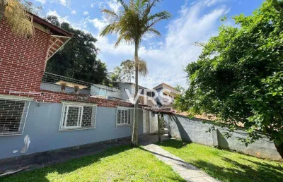 Casa com 1 dormitório para alugar, 50 m² por r$ 1.300,00/mês - vila muqui - teresópolis/rj