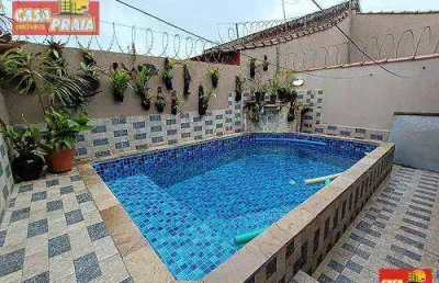 Casa com piscina e churrasqueira! 2 dormitórios, 85 m² por r$ 405.000 - vera cruz - mongaguá/sp