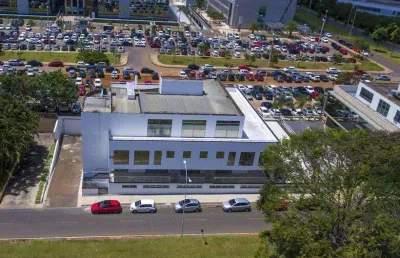 Safs q 2 - excelente prédio corporativo, desocupado.