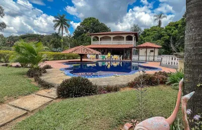 Chácara / sítio com 4 quartos à venda na Avenida 12, 01, Parque Alvorada II, Luziânia