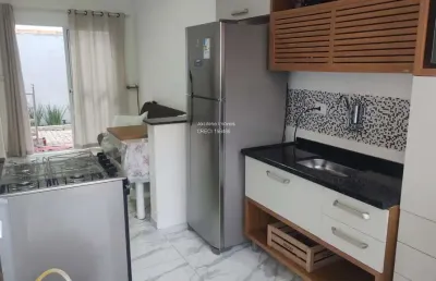 Casa em condomínio para locação de temporada em itanhaém-sp, cibratel 2: 2 quartos, 1 suíte, 1 vaga. venha conhecer!