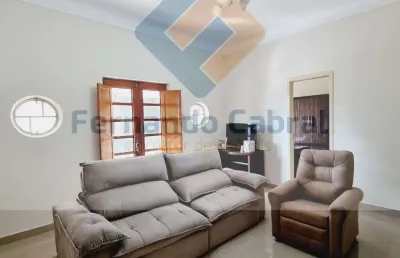 Duas casas vendidas, dentro do mesmo terreno 680,40m².