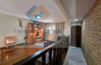 Casa à venda em são gonçalo-rj, no bairro zé garoto: 2 quartos, 2 suítes, 1 sala, 4 banheiros, 1 vaga, 192m²!