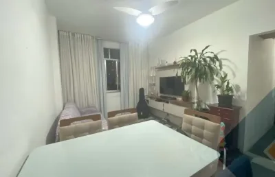 Apartamento à venda em icaraí, todo reformado, inclusive parte elétrica e hidráulica.