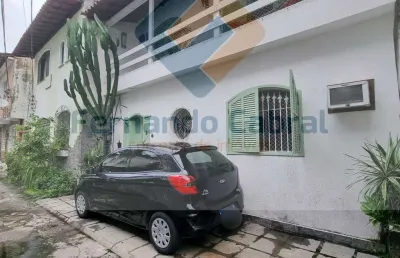 Magnífica casa à venda em santa rosa, niterói-rj: 4 quartos, 1 sala, 2 banheiros, 1 vaga de garagem, 180m² de área