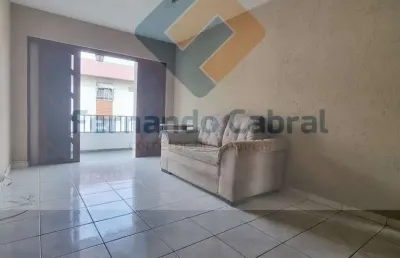 Apartamento à venda em são gonçalo-rj, na vila três: 2 quartos, sala, banheiro, garagem e 54m² de área. venha conferir!