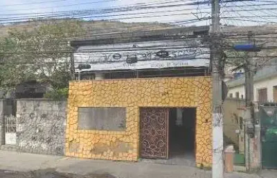 Casa comercial para venda ou locação em santa rosa, niterói-rj: 2 quartos, 1 sala, 1 banheiro, 2 vagas, 215m².
