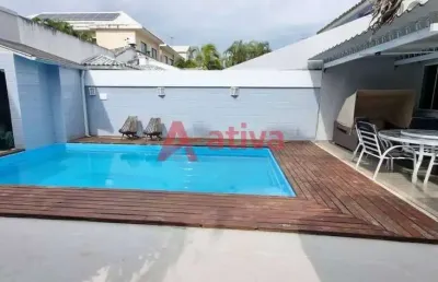 Casa com 3 quartos a venda no condomínio vivendas do sol