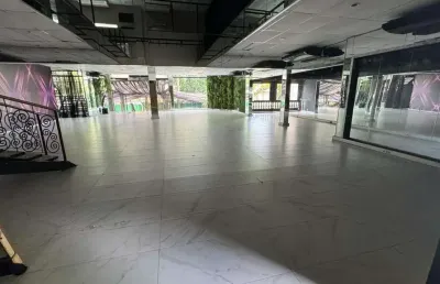 Casa comercial para alugar na Estrada Pau-ferro, 1238, Freguesia (Jacarepaguá), Rio de Janeiro