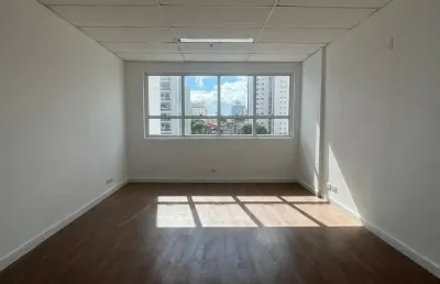 Sala comercial com 1 sala para alugar na Avenida Getúlio Vargas, 107, Baeta Neves, São Bernardo do Campo