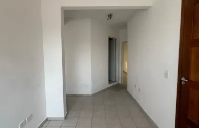 Apartamento reformado com 1 quarto e 1 vaga no bairro alves dias