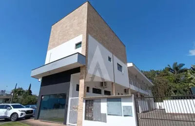 Apartamento com 2 quartos  para alugar, 98.75 m2 por r$2200.00  - gloria - joinville/sc