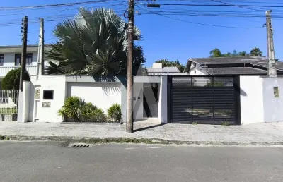 Casa residencial com 4 quartos  para alugar, 275.00 m2 por r$7500.00  - saguacu - joinville/sc