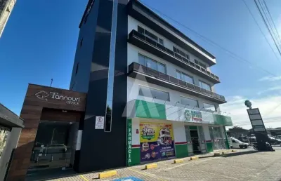 Sala para alugar, 59.00 m2 por r$2500.00  - iririu - joinville/sc