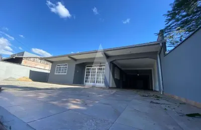 Casa residencial com 3 quartos  para alugar, 150.00 m2 por r$3700.00  - iririu - joinville/sc