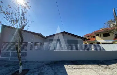 Casa residencial com 3 quartos  para alugar, 59.50 m2 por r$2700.00  - bucarein - joinville/sc
