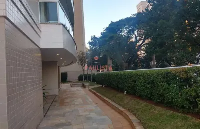 Apartamento com 3 dormitórios (1 suíte) e 3 vagas à venda próximo ao metrô saúde