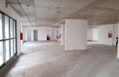 Sala comercial para alugar na Rua Ibirajá, 342, Vila Guarani, São Paulo