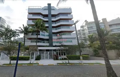 Apartamento com 3 dormitórios e 3 vagas, com vista para o mar, na riviera