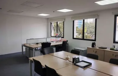 Conjunto comercial para locação, saúde, próximo ao metrô